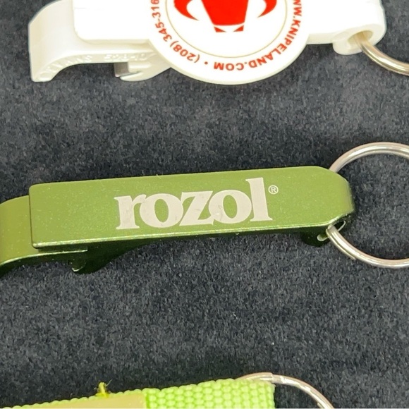 LOT OF 5 90’s VINTAGE KEY CHAINS COLORFUL SILVER - Picture 7 of 14